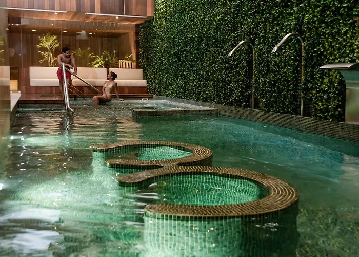 The Reef 28 & (adults Only) 5*