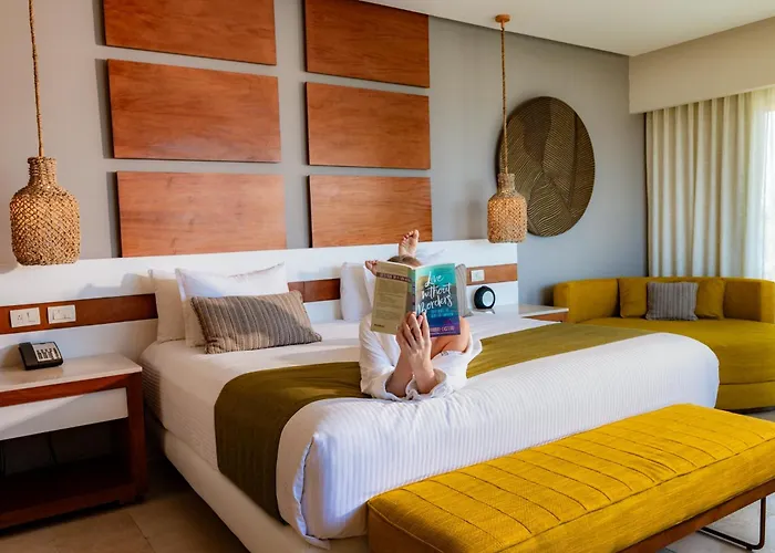 The Reef 28 & (adults Only) Hotel 5*