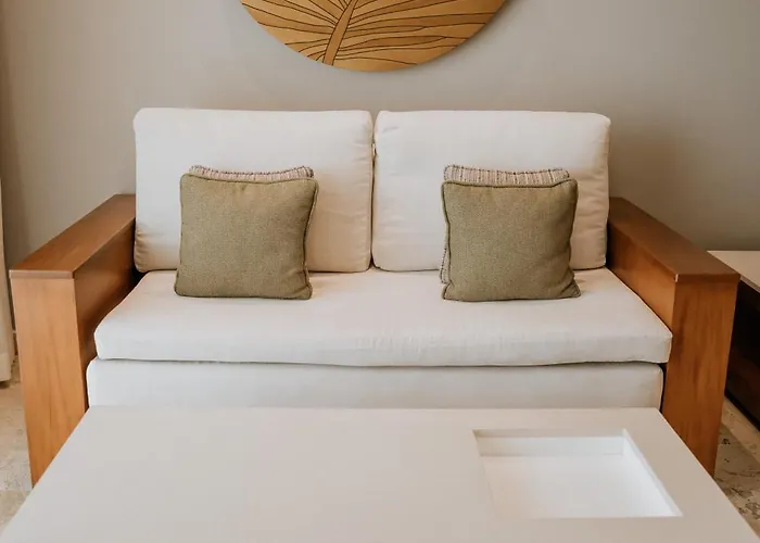 Hotel The Reef 28 & (adults Only)