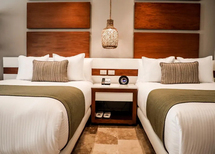 The Reef 28 & (adults Only) 5*